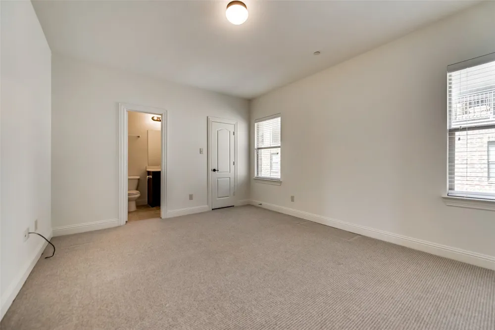 5745 Headquarters Drive Plano, TX 75024