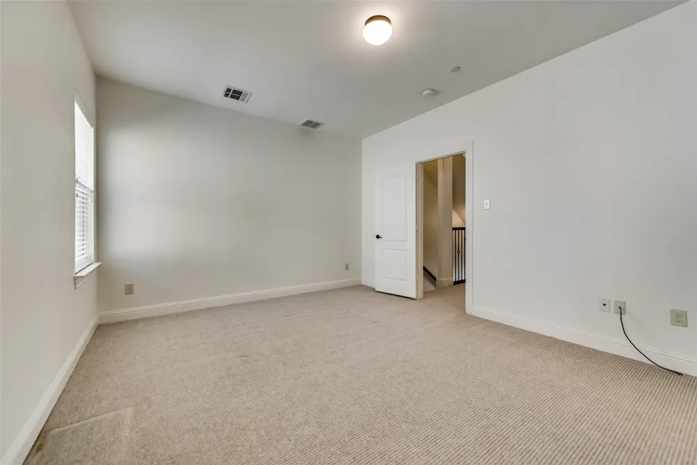 5745 Headquarters Drive Plano, TX 75024