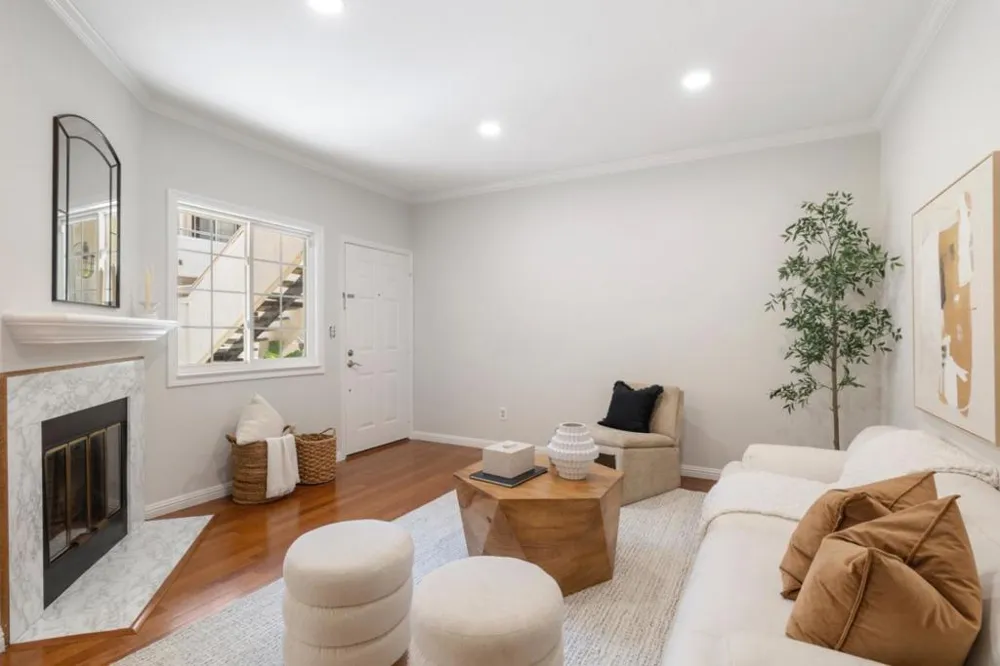 977 Warburton Avenue #203 Santa Clara, CA 95050