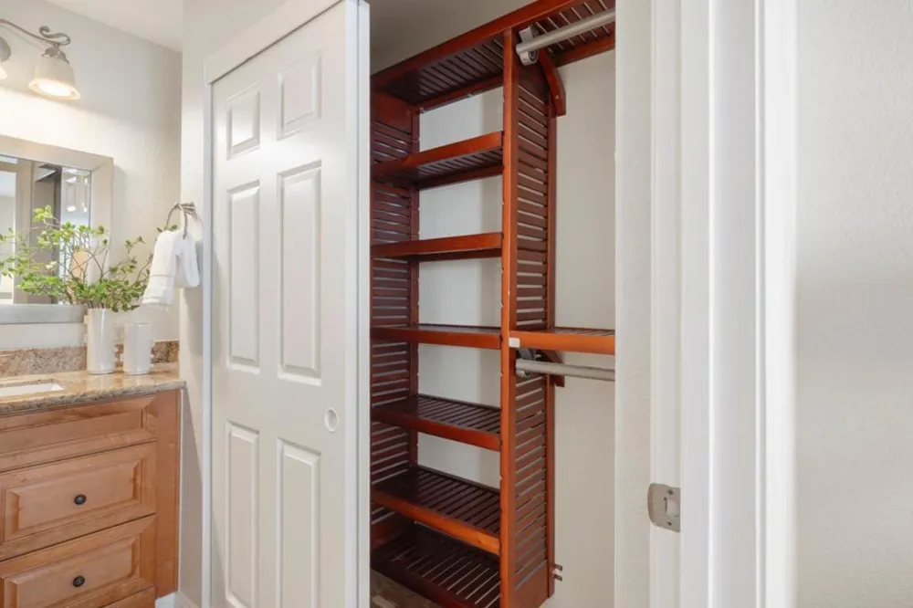 977 Warburton Avenue #203 Santa Clara, CA 95050