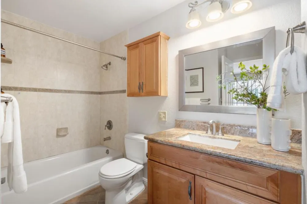 977 Warburton Avenue #203 Santa Clara, CA 95050