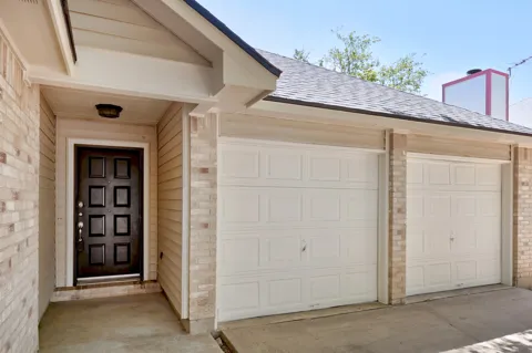 1511 Lantana Drive