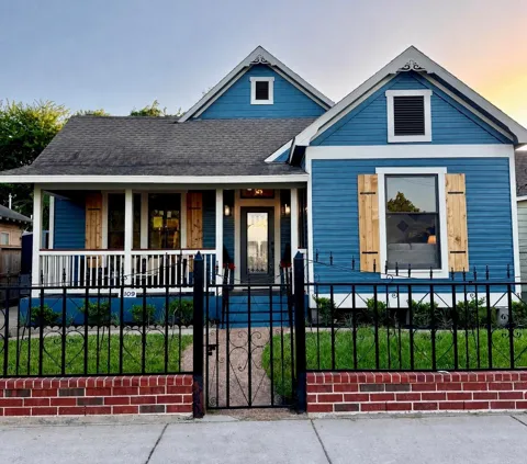 2109 Gentry Street
