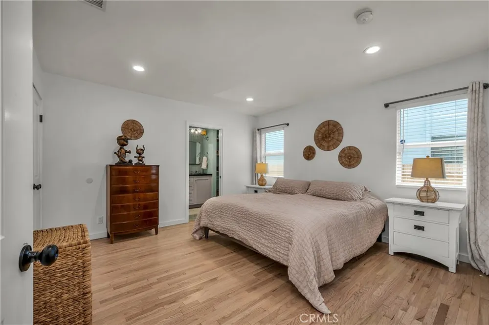 5644 Tobias Avenue Sherman Oaks, CA 91411
