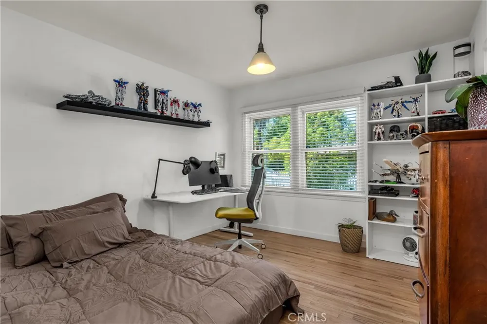 5644 Tobias Avenue Sherman Oaks, CA 91411