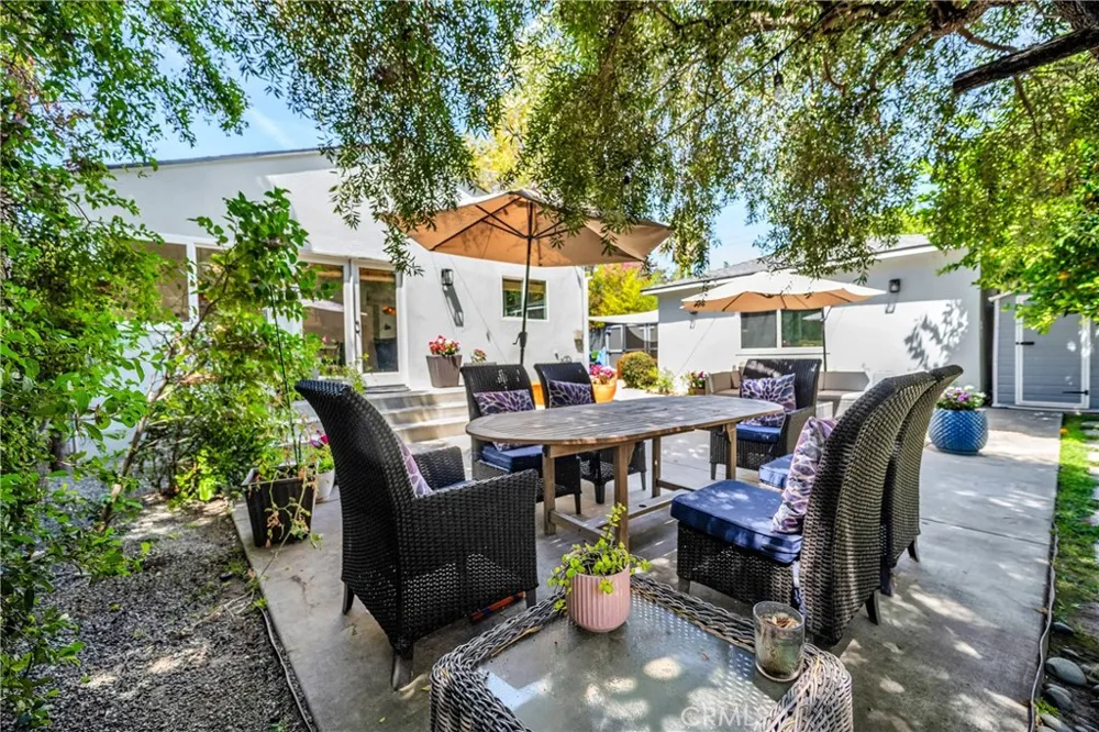 5644 Tobias Avenue Sherman Oaks, CA 91411