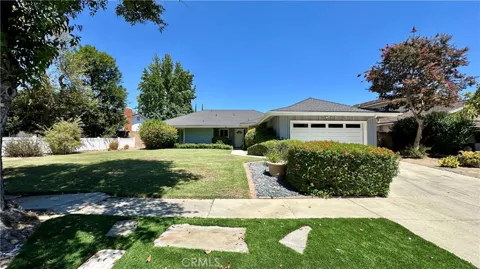 10848 Sylvia Avenue