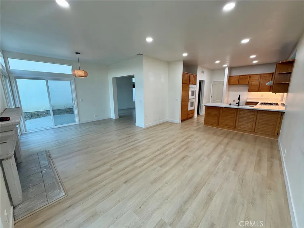 828 E Davidson Court Brea, CA 92821