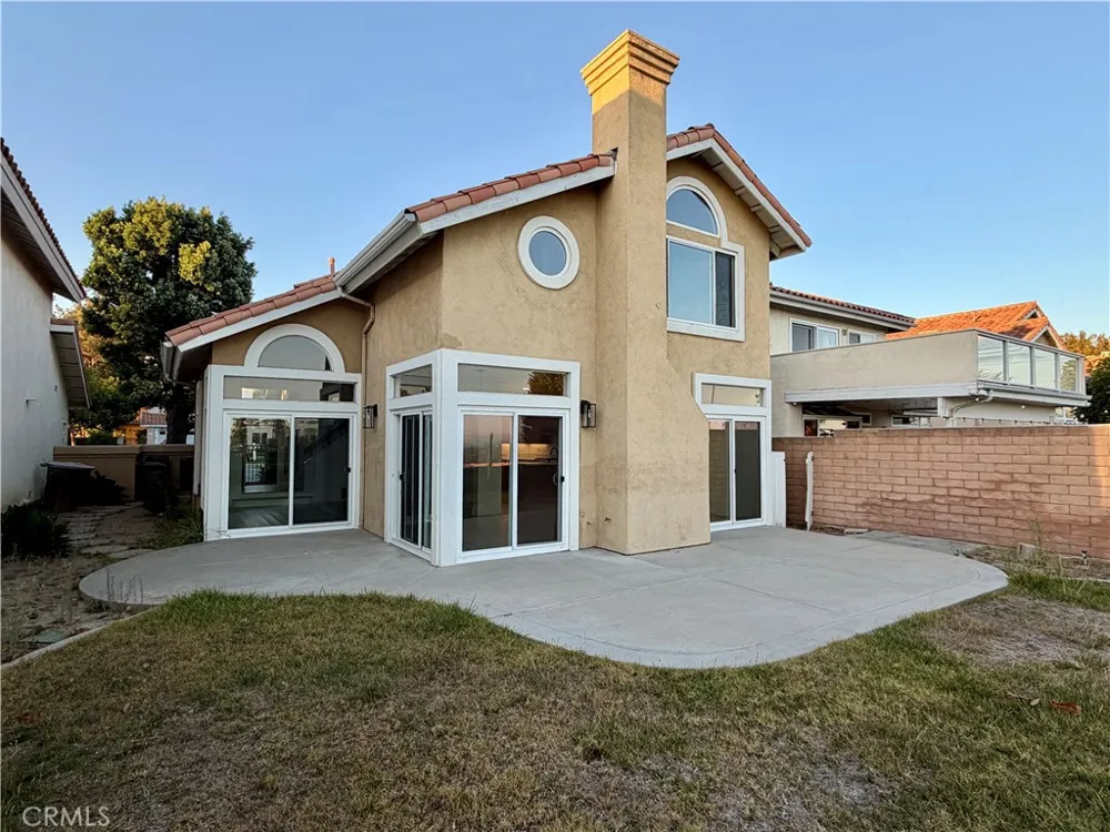 828 E Davidson Court Brea, CA 92821