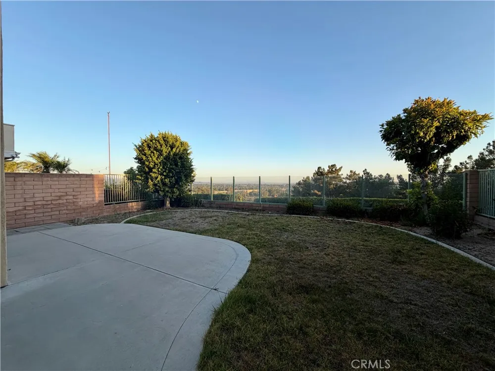828 E Davidson Court Brea, CA 92821
