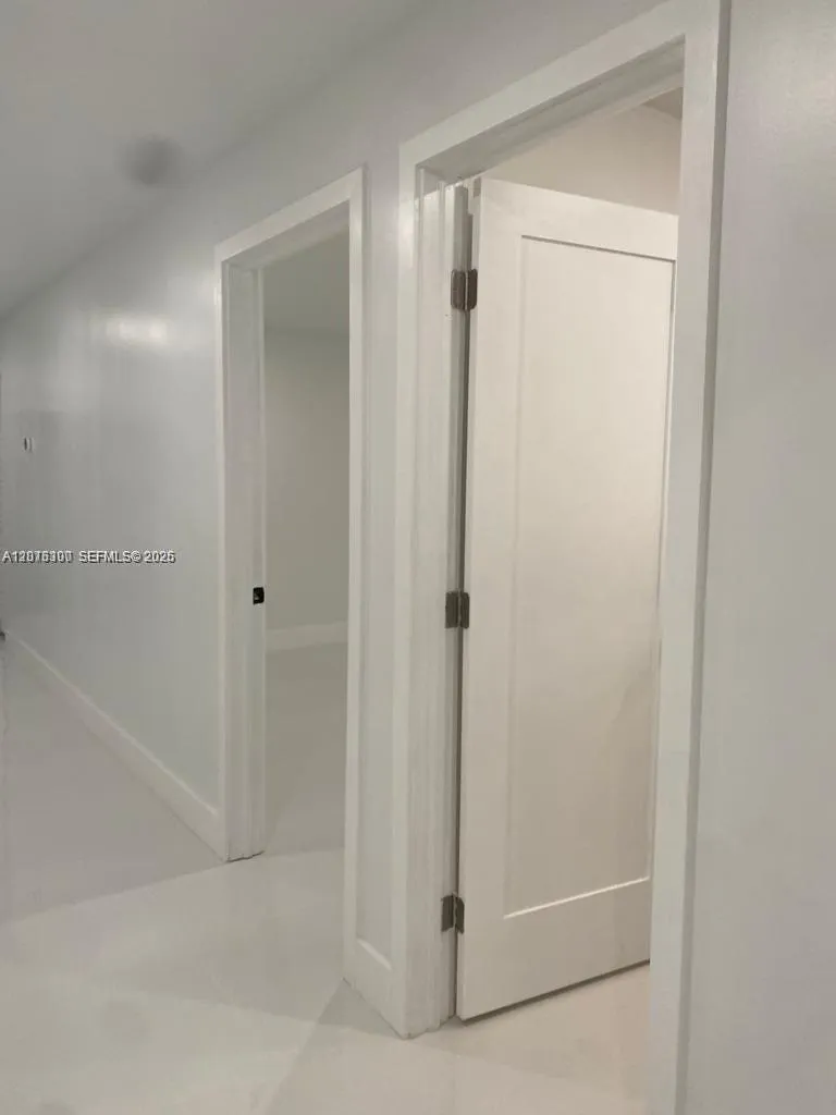350 W 16th St Hialeah, FL 33010