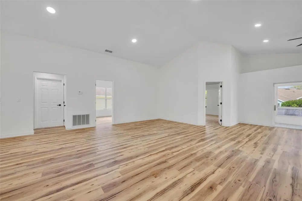 3635 KINGSWOOD COURT Clermont, FL 34711
