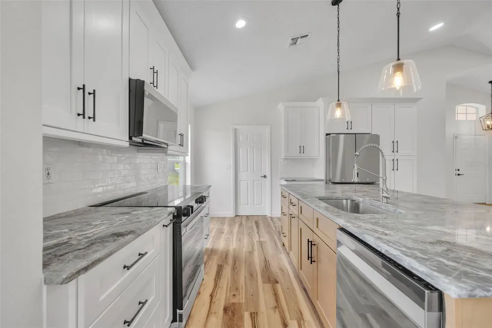 3635 KINGSWOOD COURT Clermont, FL 34711