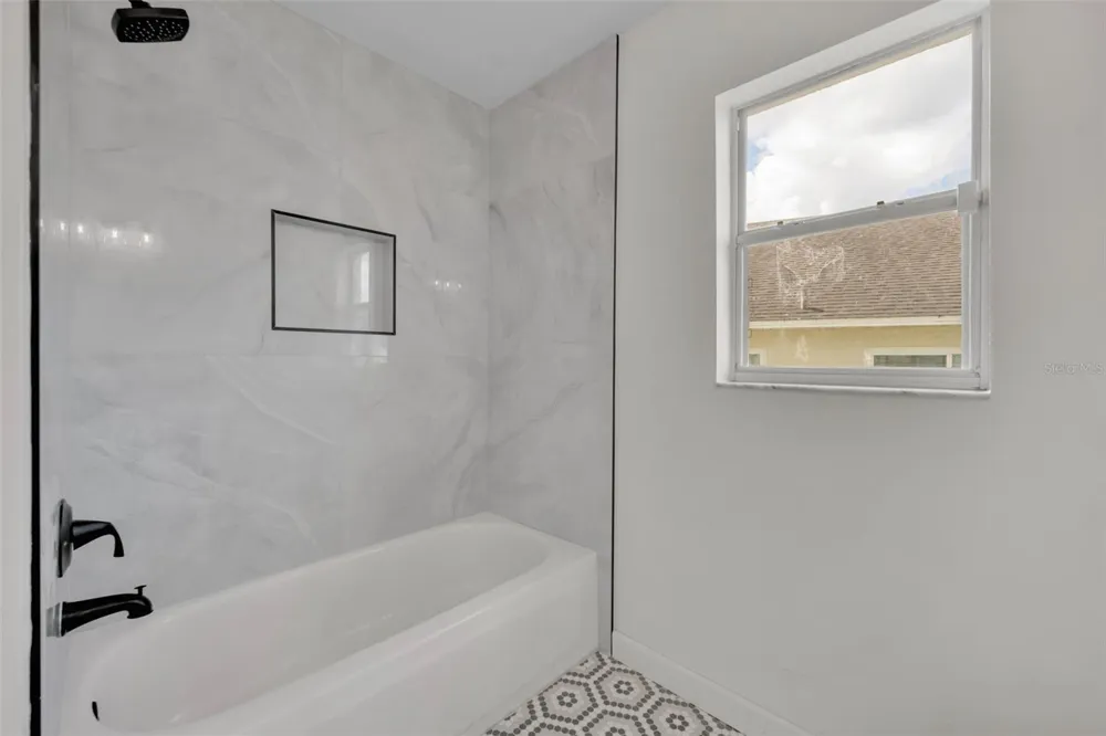 3635 KINGSWOOD COURT Clermont, FL 34711