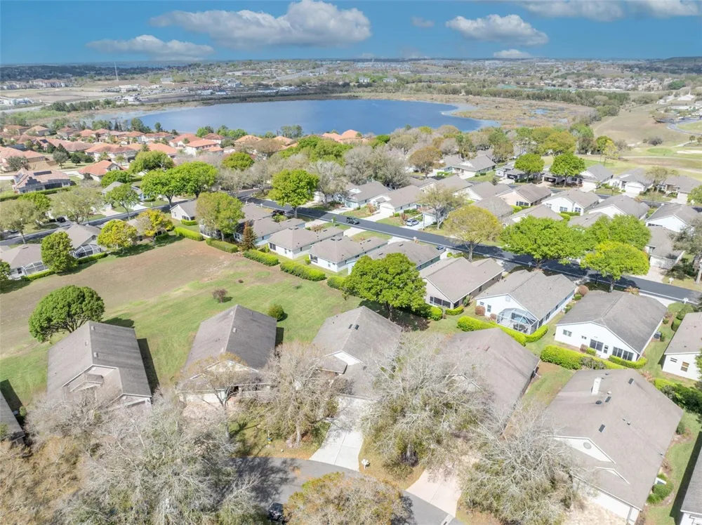3635 KINGSWOOD COURT Clermont, FL 34711
