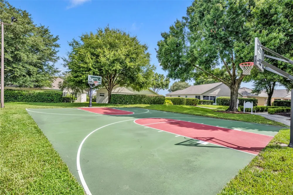 3635 KINGSWOOD COURT Clermont, FL 34711