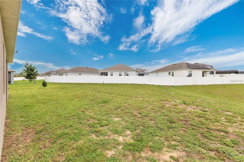 272 TAFT DRIVE Davenport, FL 33837