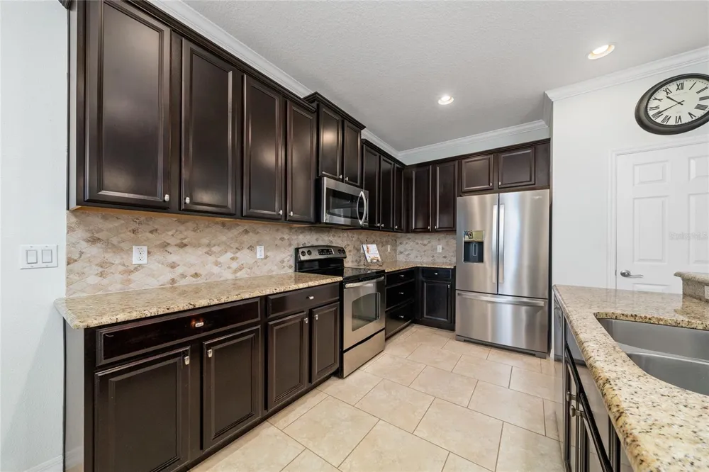 2202 REDMARK LANE Winter Garden, FL 34787