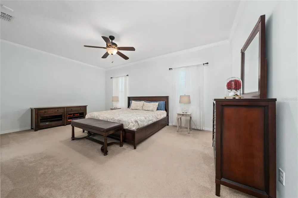 2202 REDMARK LANE Winter Garden, FL 34787