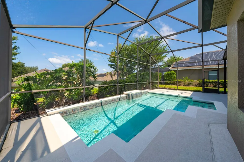 2202 REDMARK LANE Winter Garden, FL 34787