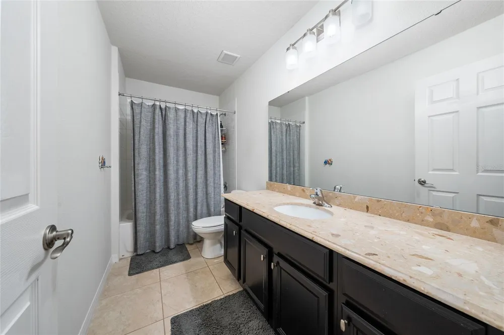 2202 REDMARK LANE Winter Garden, FL 34787
