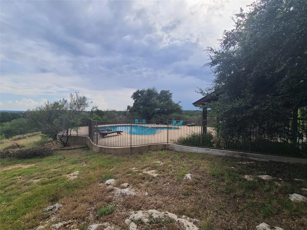 1611 Lake Ridge Drive Canyon Lake, TX 78133