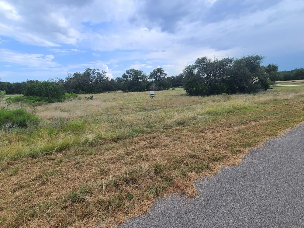 1611 Lake Ridge Drive Canyon Lake, TX 78133
