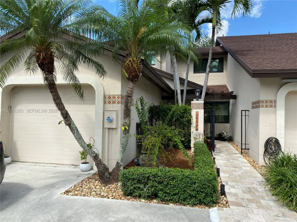 10050 SW 137th Ct Miami, FL 33186