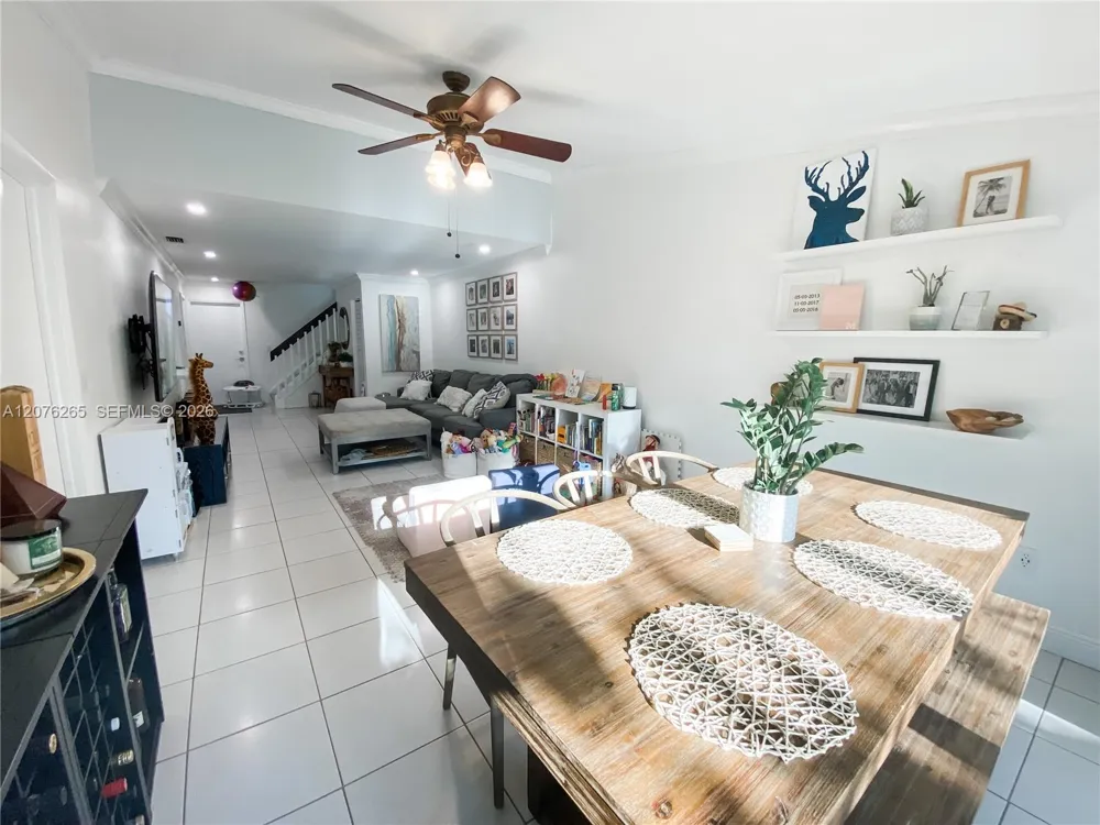 10050 SW 137th Ct Miami, FL 33186