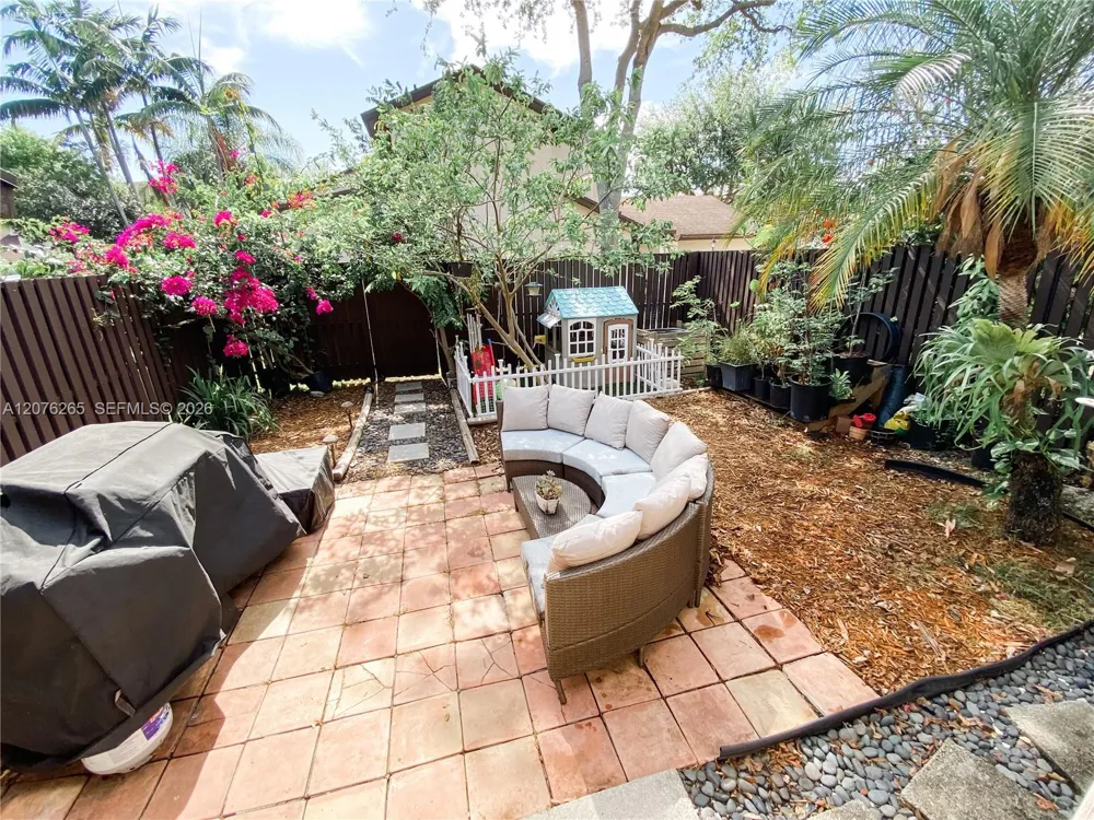 10050 SW 137th Ct Miami, FL 33186