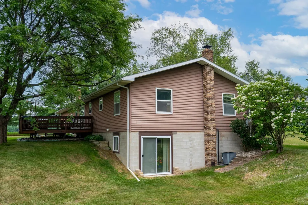 554 S Bamber Road Union Charter Township, MI 48858