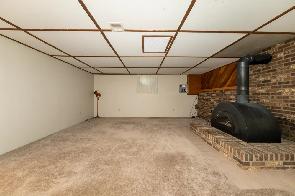 554 S Bamber Road Union Charter Township, MI 48858