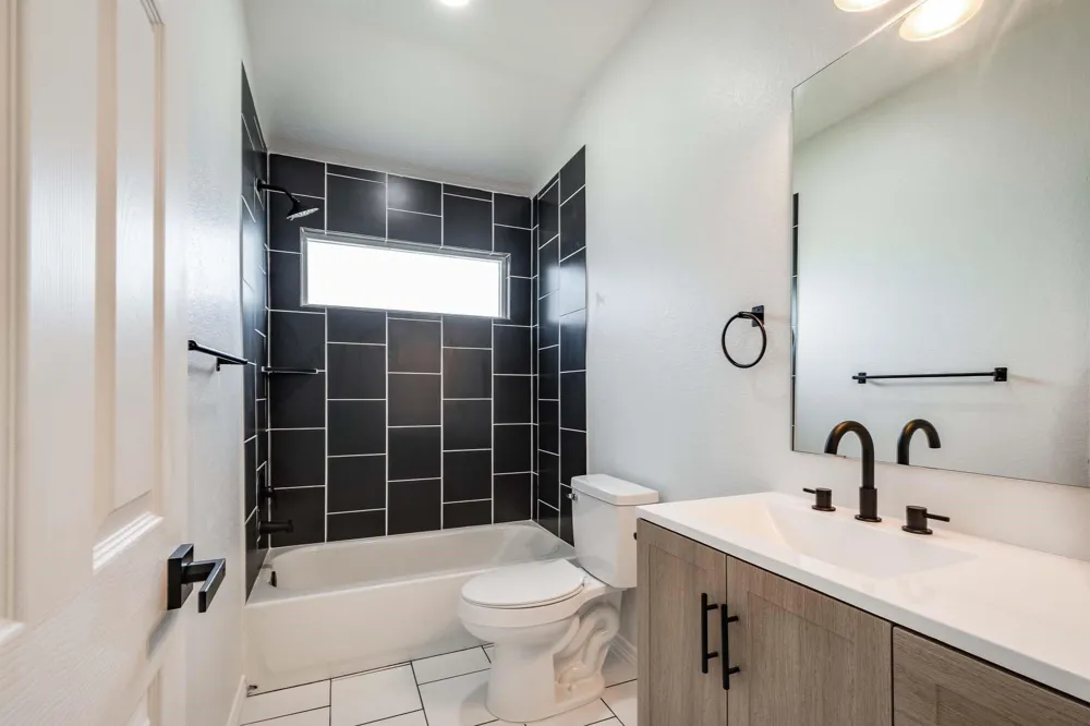 10391 Woodhill Spa Lane Cleveland, TX 77327