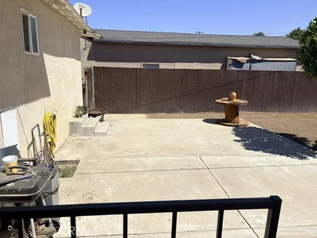 316 Western Bakersfield, CA 93309