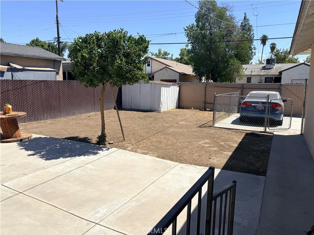 316 Western Bakersfield, CA 93309
