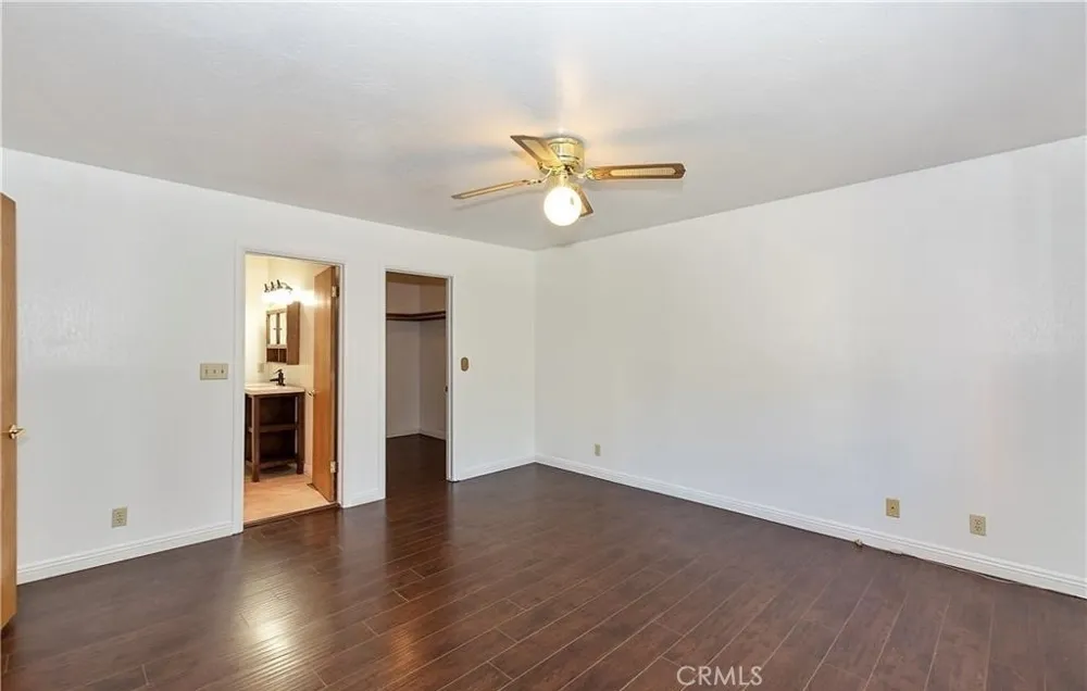 27661 Canyon Drive Lake Arrowhead, CA 92326