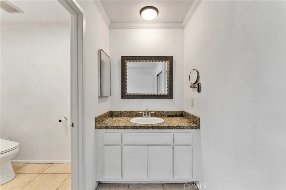 23635 Golden Springs Drive #10B Diamond Bar, CA 91765
