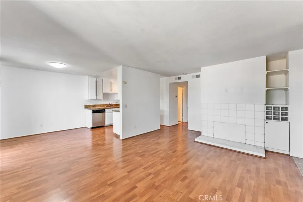 23635 Golden Springs Drive #10B Diamond Bar, CA 91765