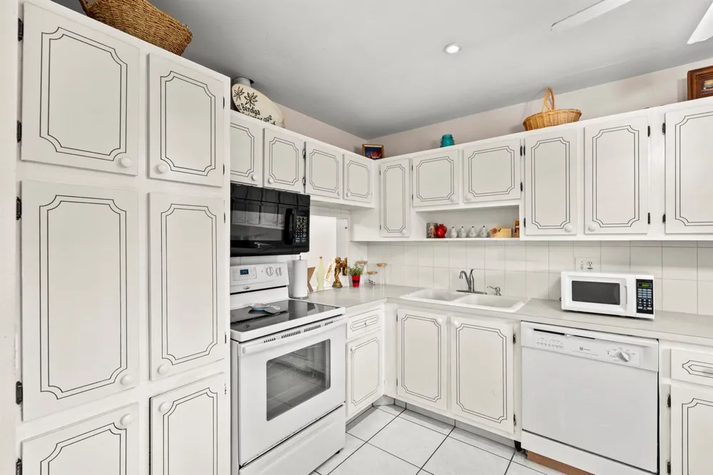 5775 W Fernley Dr Drive W #134 West Palm Beach, FL 33415