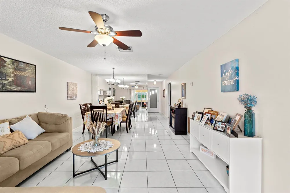 5775 W Fernley Dr Drive W #134 West Palm Beach, FL 33415