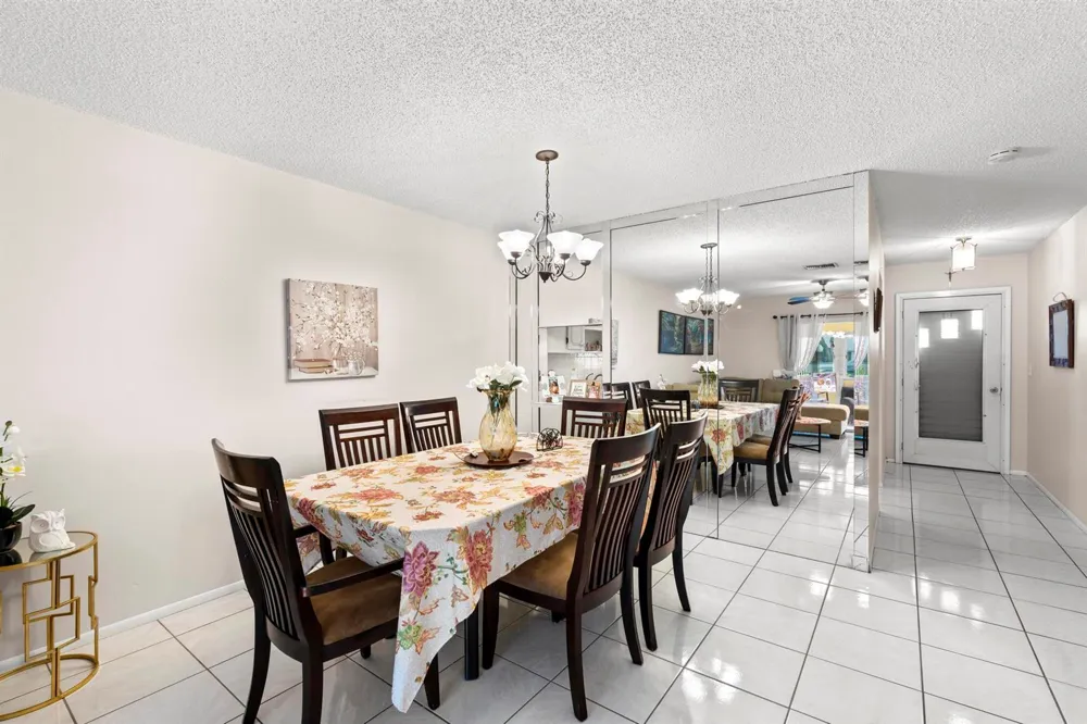 5775 W Fernley Dr Drive W #134 West Palm Beach, FL 33415