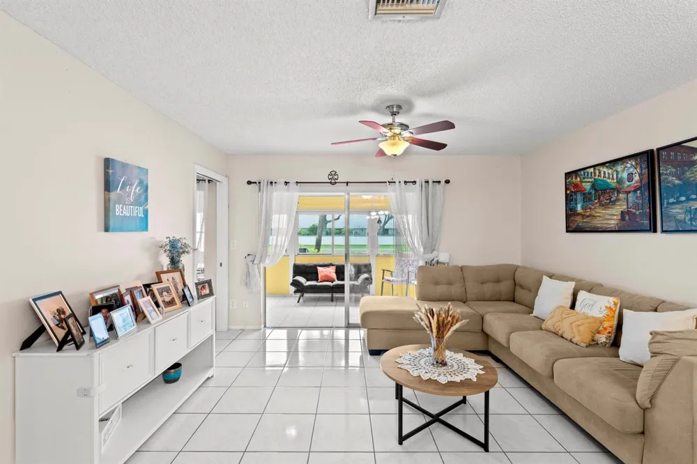 5775 W Fernley Dr Drive W #134 West Palm Beach, FL 33415