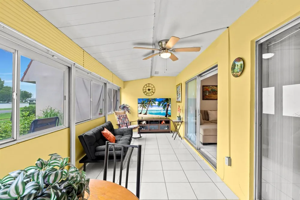 5775 W Fernley Dr Drive W #134 West Palm Beach, FL 33415