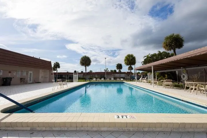 5775 W Fernley Dr Drive W #134 West Palm Beach, FL 33415