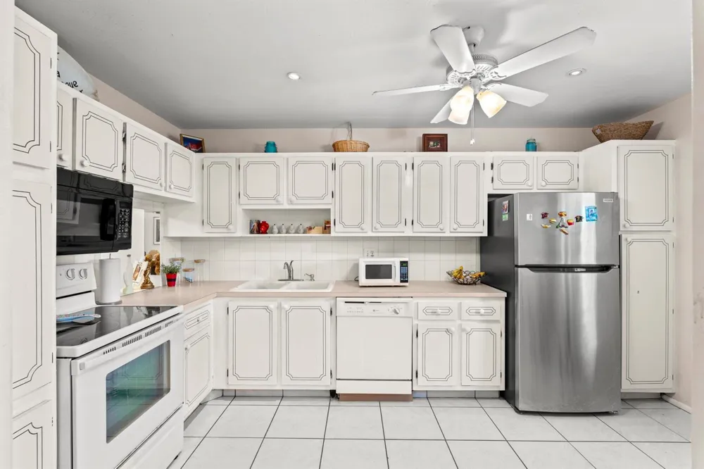 5775 W Fernley Dr Drive W #134 West Palm Beach, FL 33415