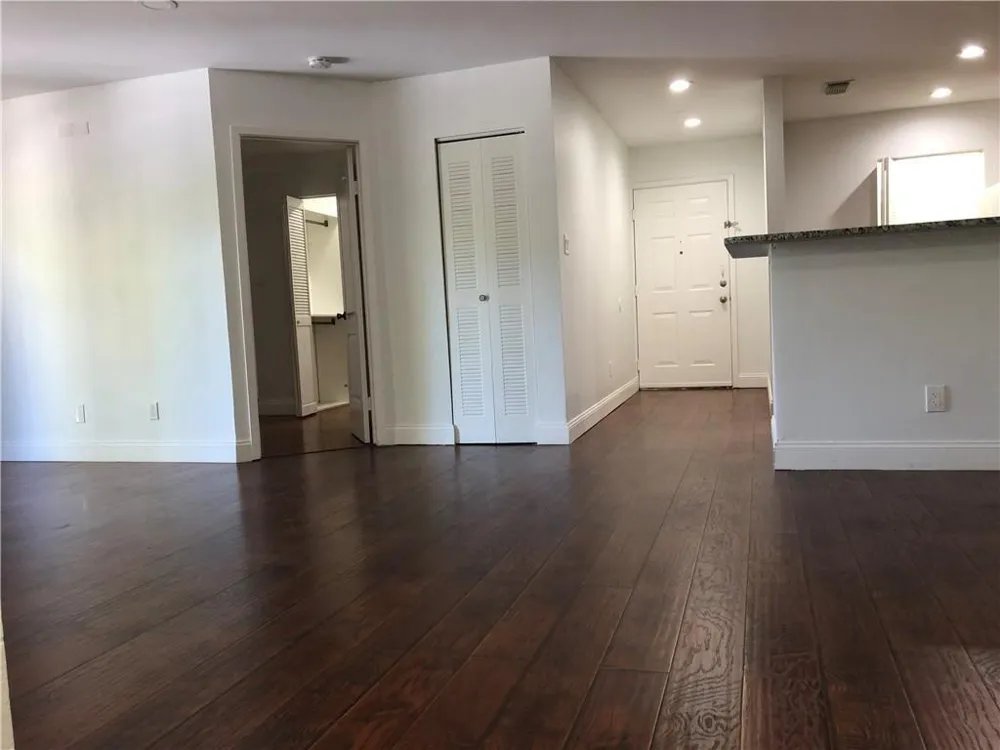 11277 W ATLANTIC BOULEVARD #206 Coral Springs, FL 33071