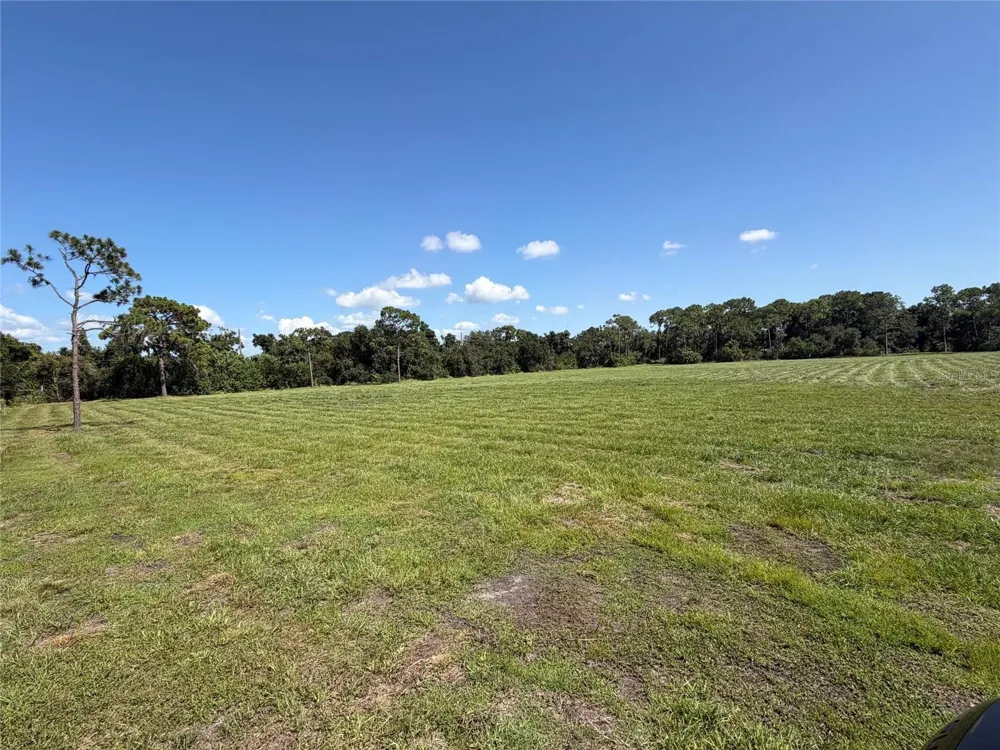 24TH AVENUE SE Ruskin, FL 33570