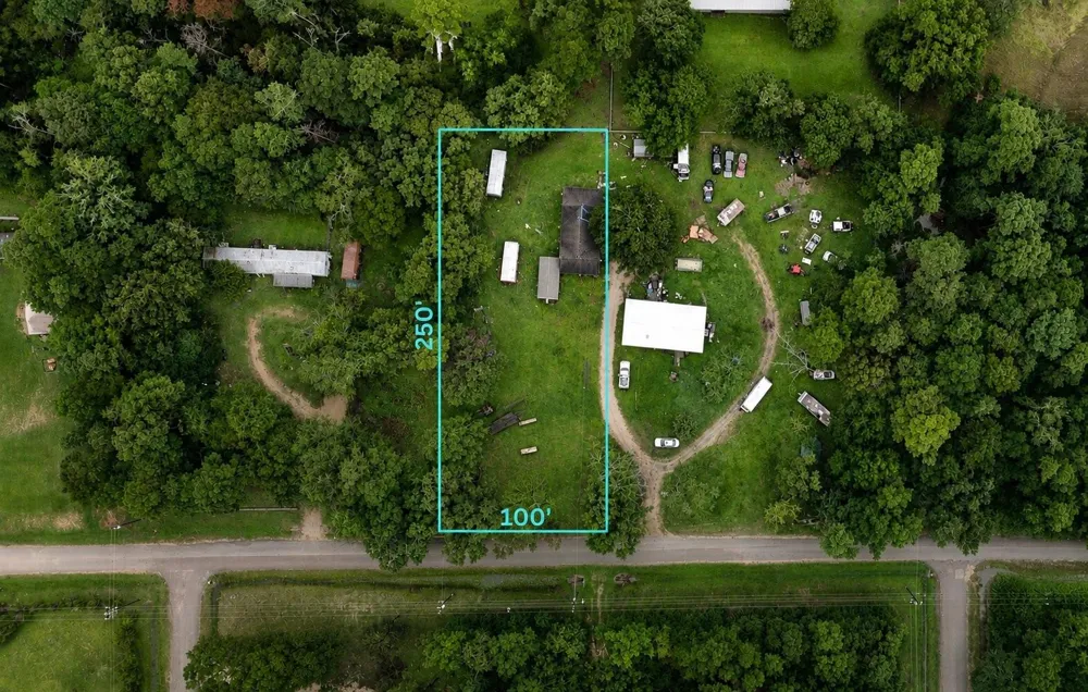 15606 Firewood Drive Conroe, TX 77303