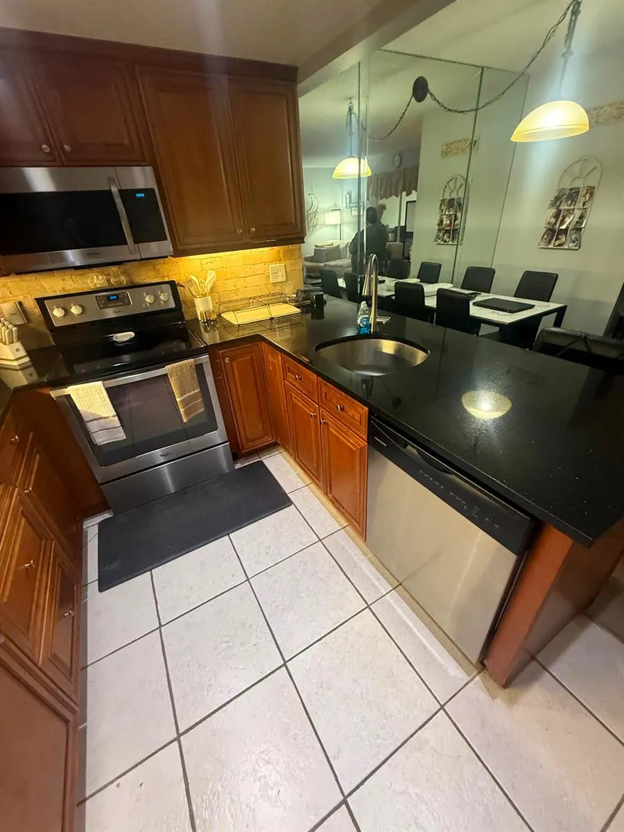 4815 Sable Pine Circle #C1 West Palm Beach, FL 33417
