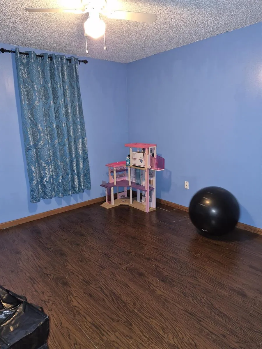 3353 NW 197TH TERRACE Miami Gardens, FL 33056